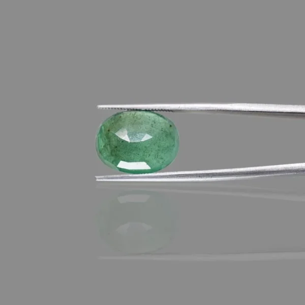 5.05 Carats Emerald (Panna)