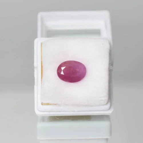 4.73 Carats Ruby ( 5.26 Ratti Manik )