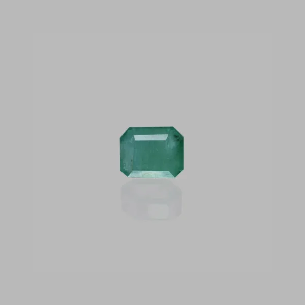 3.87 Carats Emerald (Panna)