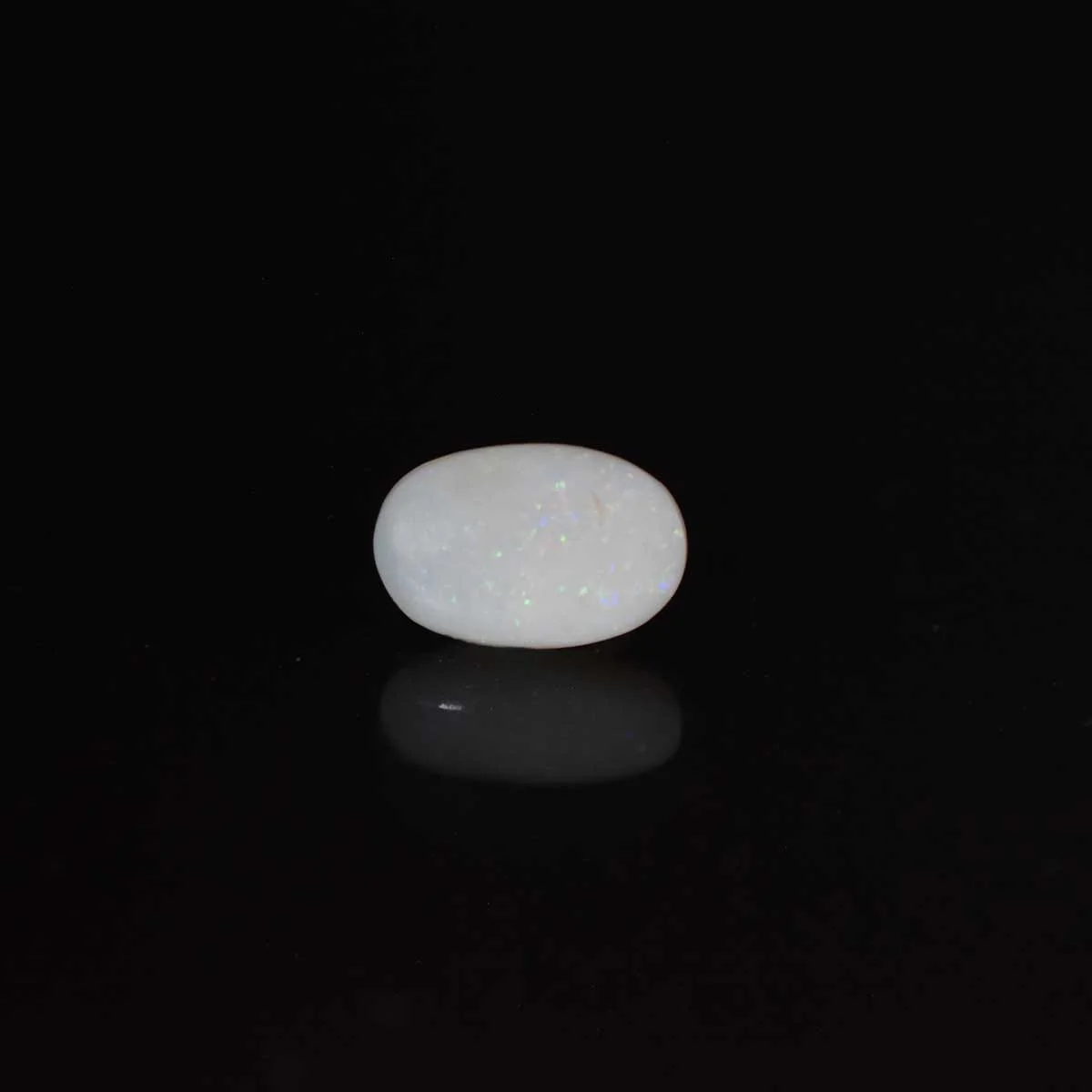 4.66 Carats Opal