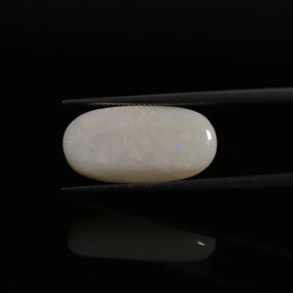 4.95 Carats Natural Australian Opal (5.5 Ratti)