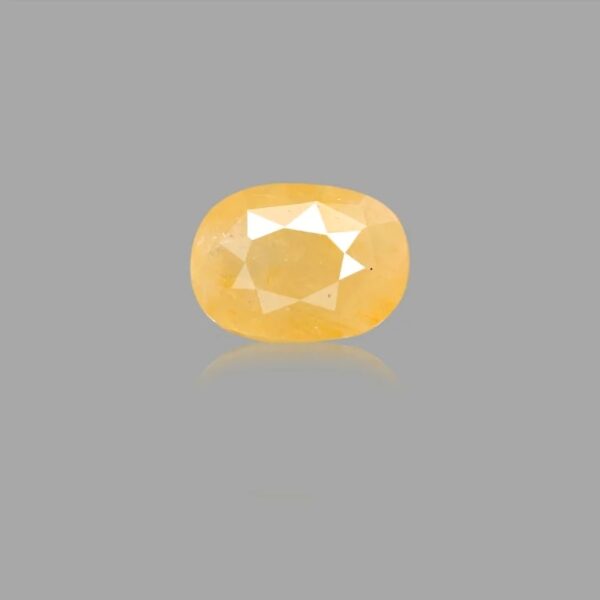 4.76 Carats Yellow Sapphire