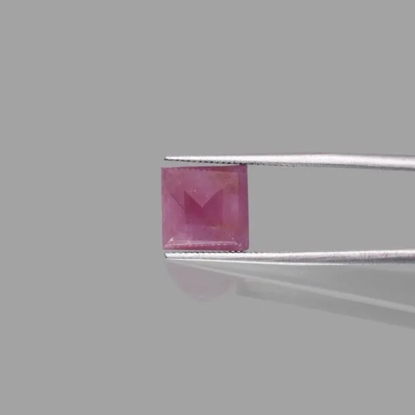 5.5 Ratti Manik (4.95 Carats Ruby)