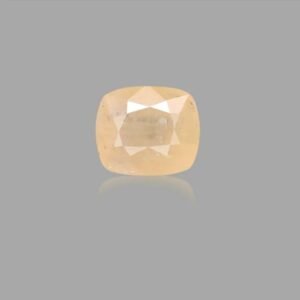 Vbxt1RPTRnWarzx.jpg 5.62 Carats Yellow Sapphire