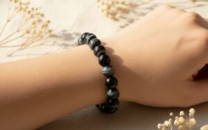 crystal-bracelet-image-3-2.jpg Sulemani Hakik Crystal Bracelet for Protection