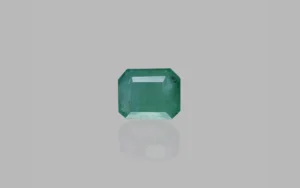 3.87 Carats Emerald (Panna)