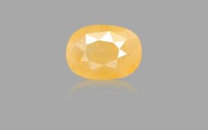 4.76 Carats Yellow Sapphire
